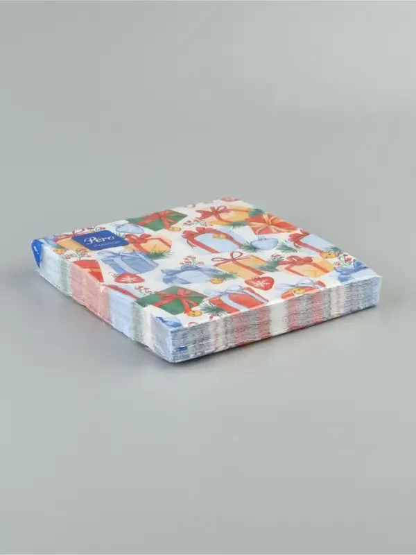 Салфетки новогодние бумажные &laquo;Подарки&raquo;, 33&times;33, 3 слоя, 20 шт.