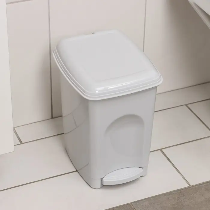 Контейнер для мусора &laquo;Педальный&raquo;, 7 л, с педалью, МИКС