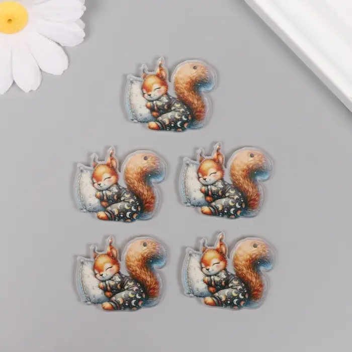 Декор для творчества акрил Декор для творчества акрил "Бельчонок в пижамке сладко спит на подушке" 2,9х3,4х0,3 см