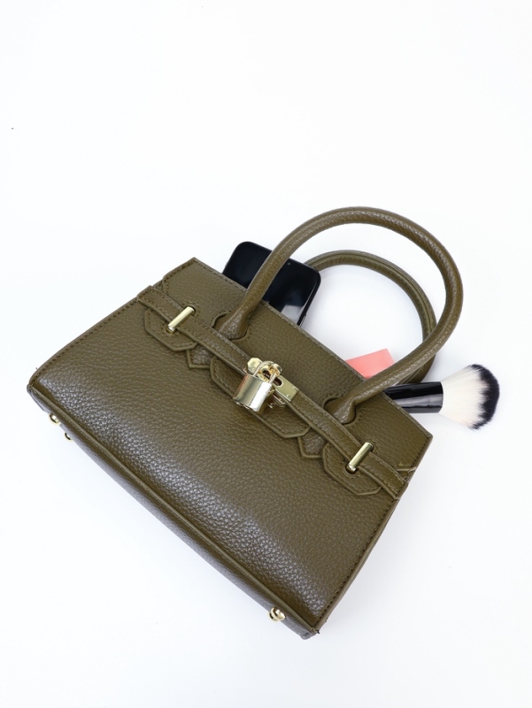 Сумка женская, 23*8*15, длин. ремень, отд. на молнии, зеленый