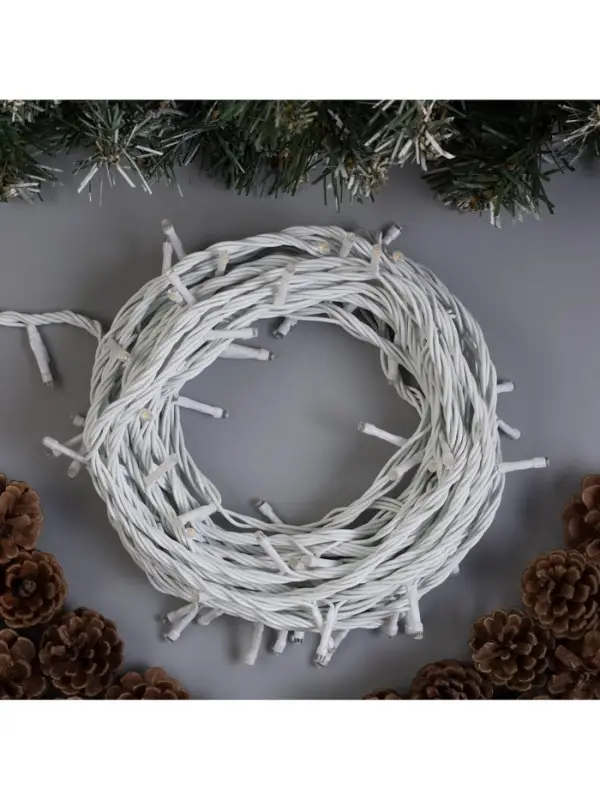 Гирлянда &laquo;Нить&raquo; 10 м, IP44, УМС, белая нить, 100 LED, свечение тёплое белое, 220 В