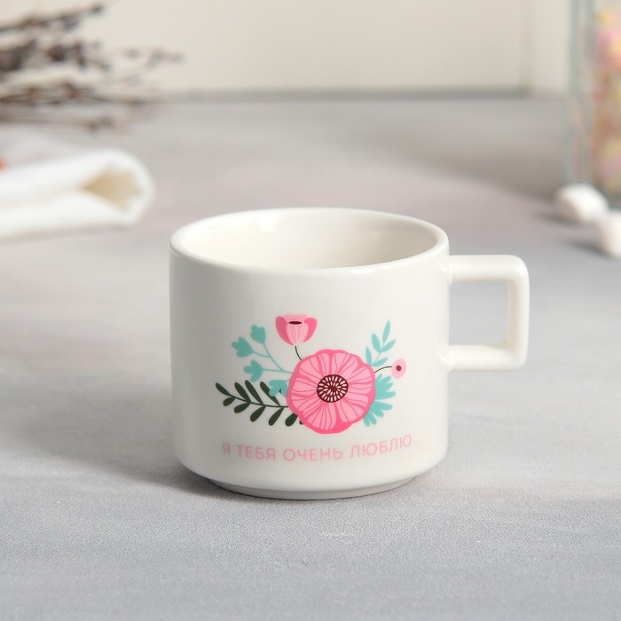 День матери. Подарочный набор керамический «Мир начинается с мамы»: кружка 150 мл, блюдце 17.5х8 см День матери. Подарочный набор керамический «Мир начинается с мамы»: кружка 150 мл, блюдце 17.5х8 см