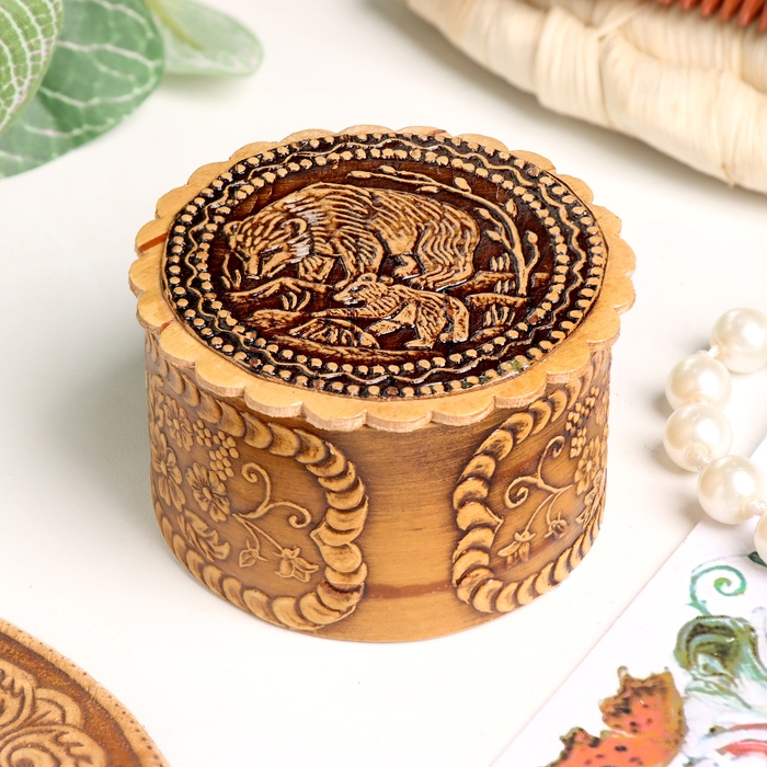 Шкатулка  Шкатулка "Медведи", 50 х 35 мм, береста