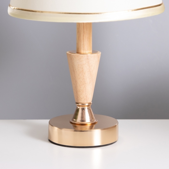 Лампа настольная  Лампа настольная "Вера" 1х40Вт Е27 золото/коричневый 21х21х35см