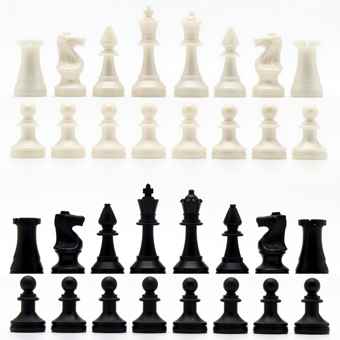 Шахматные фигуры обиходные, пластик, король h-7.2 см, пешка 4 см Шахматные фигуры обиходные, пластик, король h-7.2 см, пешка 4 см