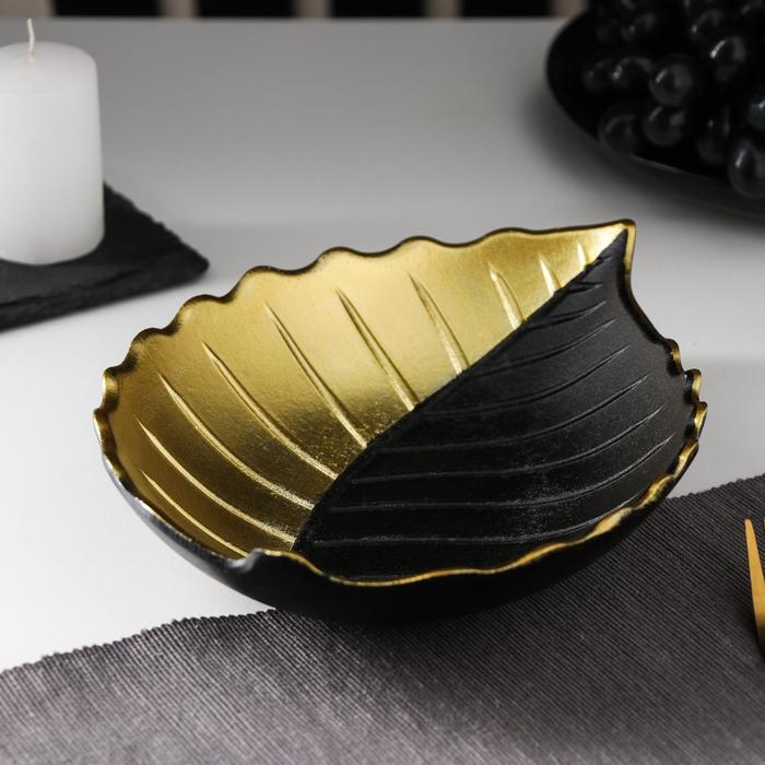 Блюдо для фруктов Доляна «Золотой лист», 23×17×4,5 см, цвет золотой с чёрным Блюдо для фруктов Доляна «Золотой лист», 23×17×4,5 см, цвет золотой с чёрным