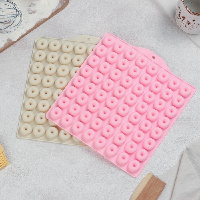 Форма для мармелада Доляна «Пончики», силикон, 21,5×20 см, 64 ячейки (d=2 см), цвет МИКС Форма для мармелада Доляна «Пончики», силикон, 21,5×20 см, 64 ячейки (d=2 см), цвет МИКС