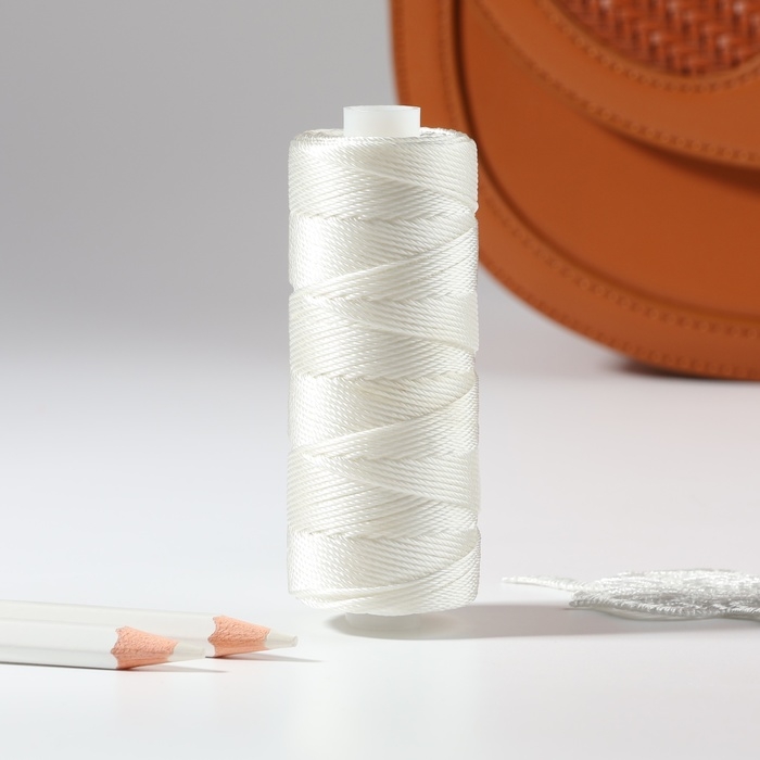 Нитки 375К, 120 м, цвет белый №0101 Нитки 375К, 120 м, цвет белый №0101