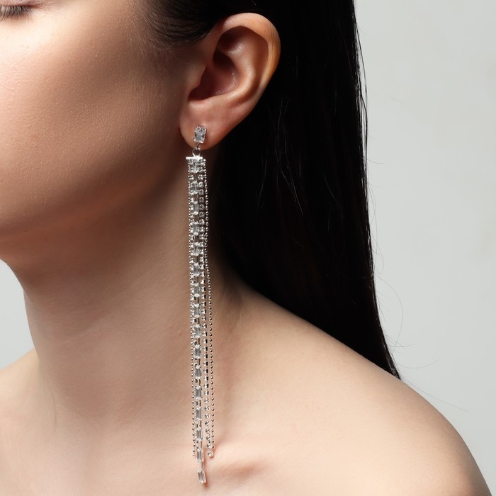 Серьги висячие со стразами «Водопад» дама, цвет белый в серебре, 14,5 см Серьги висячие со стразами «Водопад» дама, цвет белый в серебре, 14,5 см