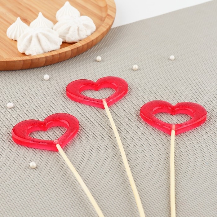 Силиконовый молд для леденцов и шоколада «Сердце», 6×4,5 см, цвет прозрачный Силиконовый молд для леденцов и шоколада «Сердце», 6×4,5 см, цвет прозрачный