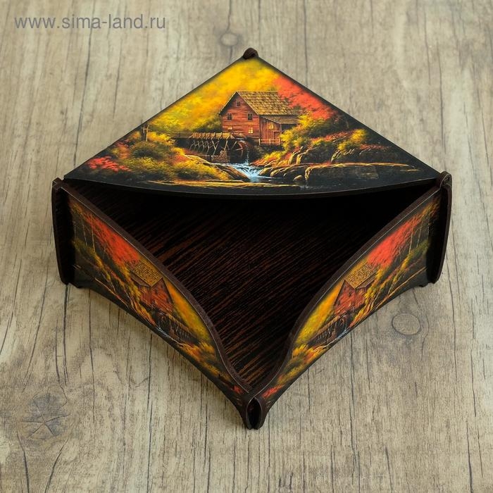 Салфетница деревянная Салфетница деревянная "Дом в осеннем лесу", цветная