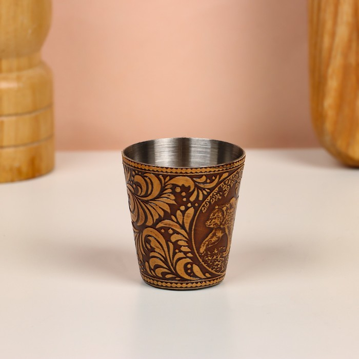 Набор стопок «Медведь», 4 шт, в футляре, 4,5×4,5×9 см, береста Набор стопок «Медведь», 4 шт, в футляре, 4,5×4,5×9 см, береста