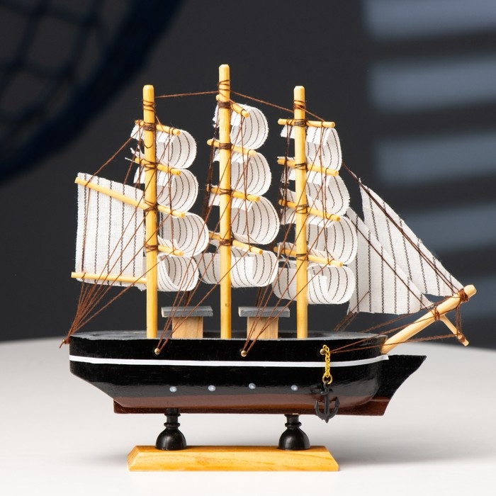 Корабль сувенирный малый &laquo;Ардова&raquo;,