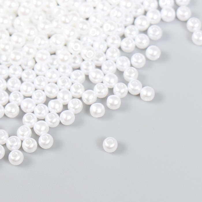 Набор бусин Набор бусин "Рукоделие" пластик, диаметр 4 мм, 25 гр, снежно-белый