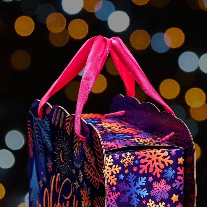 Новый год. Коробка подарочная складная Новый год. Коробка подарочная складная "Шервуд" 23 х 9,8 х 24 см.