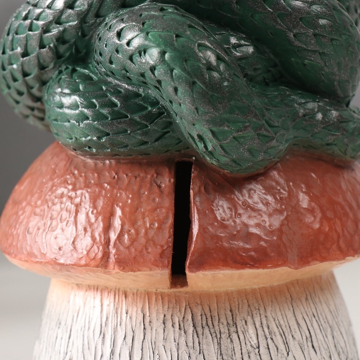 Копилка  Копилка "ЗМЕЙКА НА ГРИБЕ"  11 х11 х 18 см.