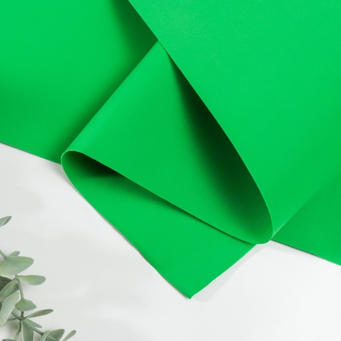 Фоамиран иранский 0,8-1 мм (зелёный лайм) 60х70 см Фоамиран иранский 0,8-1 мм (зелёный лайм) 60х70 см