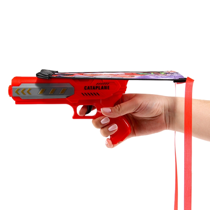 Воздушный змей с запуском «Гонка» Воздушный змей с запуском «Гонка»