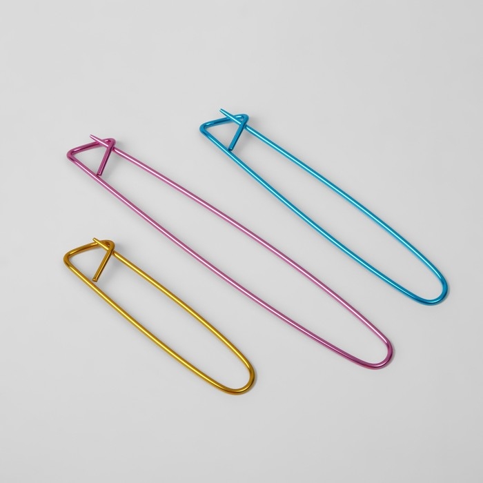 Набор для вязания, 35 предметов, в пенале, 20 × 10,5 × 4 см, цвет мятный Набор для вязания, 35 предметов, в пенале, 20 × 10,5 × 4 см, цвет мятный