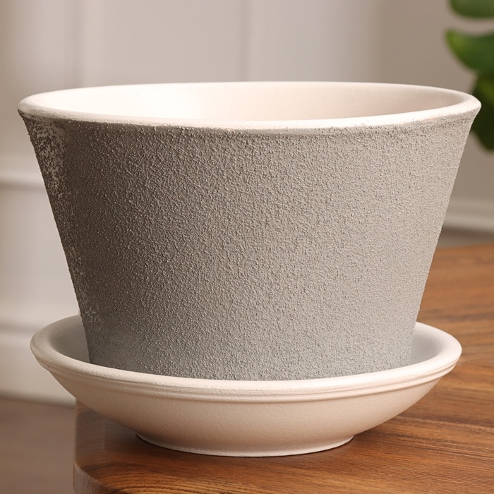 Горшок цветочный Горшок цветочный "Тренто" серый рельеф 1,4 л