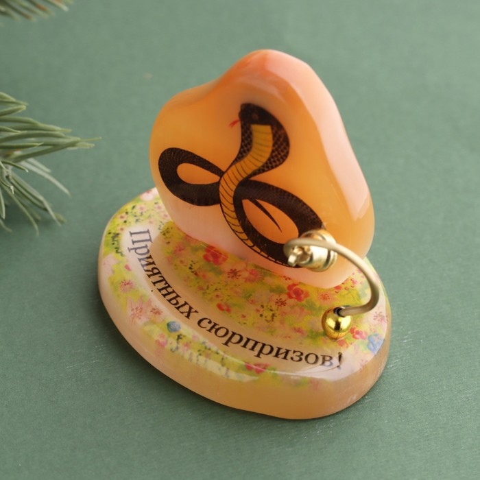 Новый год. Сувенир Новый год. Сувенир "Приятных сюрпризов! 2025", с колокольчиком, селенит, 6х6х4,5 см