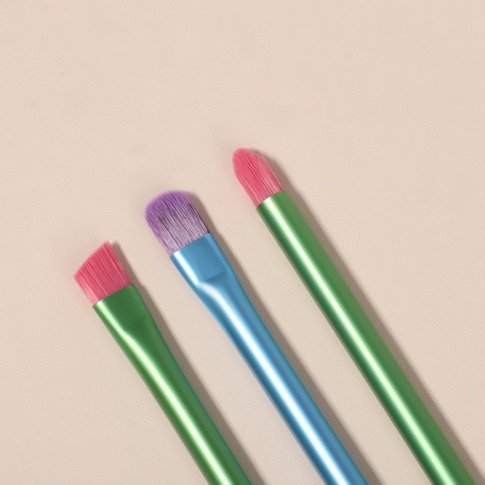 Набор кистей для макияжа «PENCIL», 5 предметов, разноцветные Набор кистей для макияжа «PENCIL», 5 предметов, разноцветные