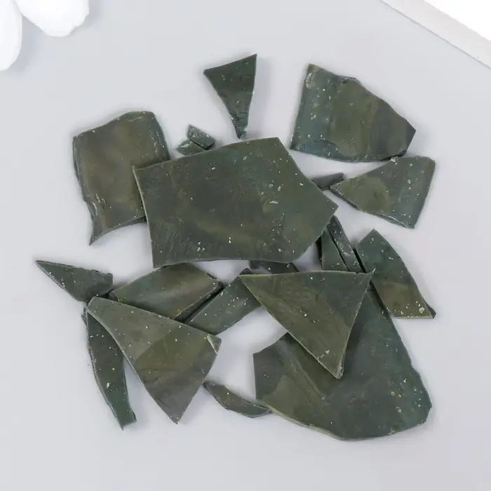 Стеарин для свечей с красителем Стеарин для свечей с красителем "Рождественский зелёный" 5 гр