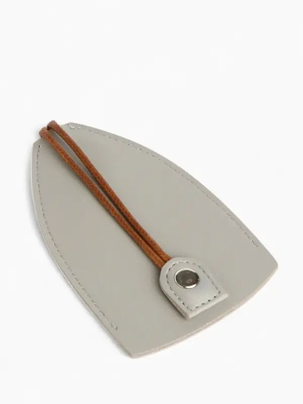 Ключница карманная с кольцом, размер 11.5&times;7.5&times;0.3 см, серо-бежевая