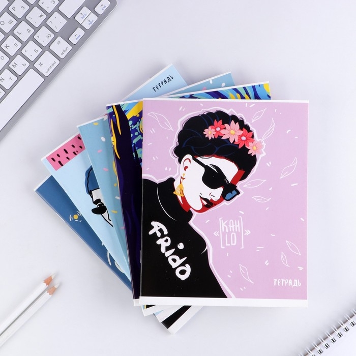 Тетрадь в клетку, 48 листов А5 на скрепке МИКС «1 сентября: Искусство», обложка мелованный картон 230 грблок №1, белизна 96% Тетрадь в клетку, 48 листов А5 на скрепке МИКС «1 сентября: Искусство», обложка мелованный картон 230 грблок №1, белизна 96%