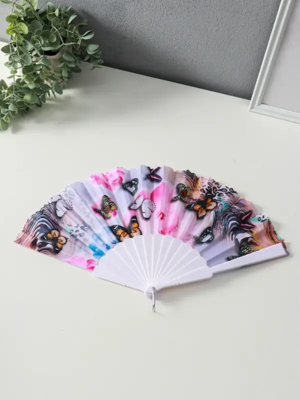 Веер пластик, текстиль Веер пластик, текстиль "Бабочки и цветы на леопарде" МИКС 23 см