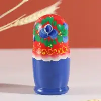 Матрёшка дерево &laquo;Любовь&raquo;, красный платок, 5-кукольная, 11.5 см