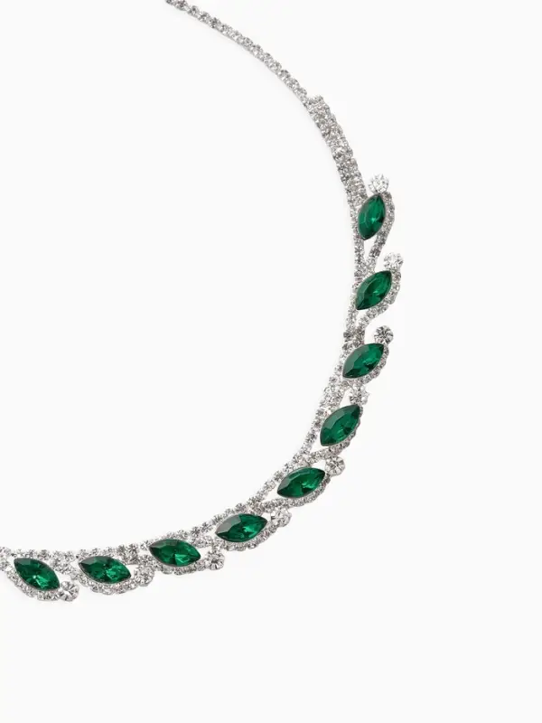 Набор 2 предмета: серьги, колье &laquo;Листопад&raquo;, утончённый ромб, цвет бело-изумрудный в серебре, 32 см