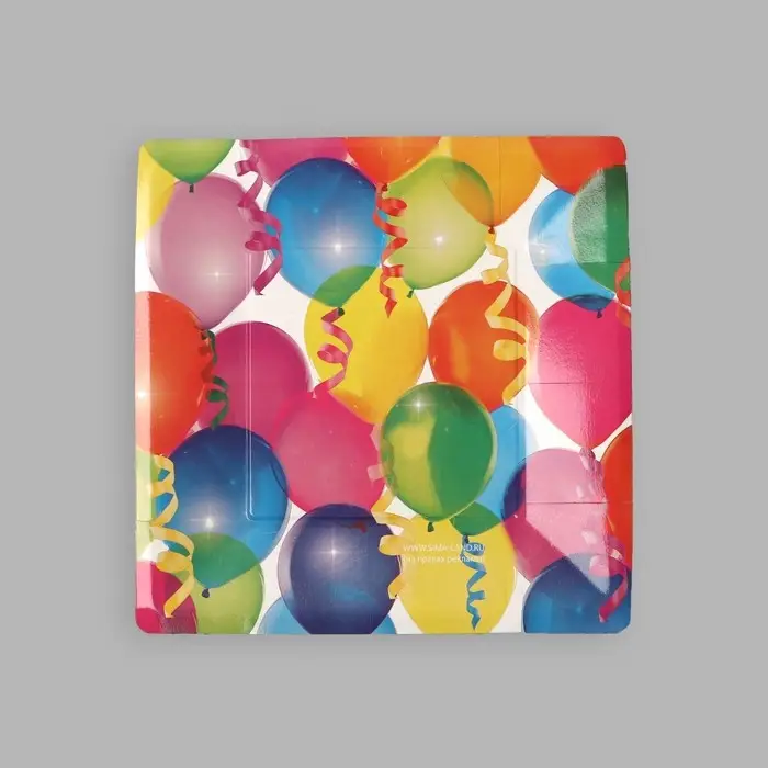 Тарелка одноразовая бумажная квадратная " Шары " (21 см)