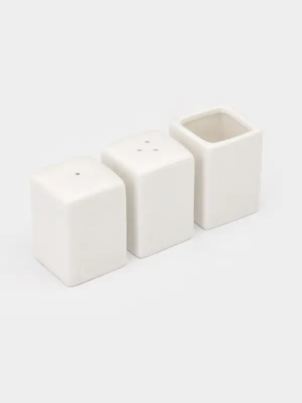 Набор для специй Magistro &laquo;Бланш&raquo;, 3 предмета на подставке: перечница, солонка, ёмкость для зубочисток, 14&times;5.5&times;7 см, фарфор, белый