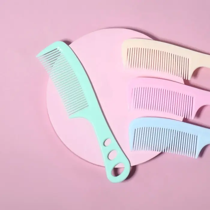 Расчёска, 17.5 (±1) × 4 см, МИКС Расчёска, 17.5 (±1) × 4 см, МИКС