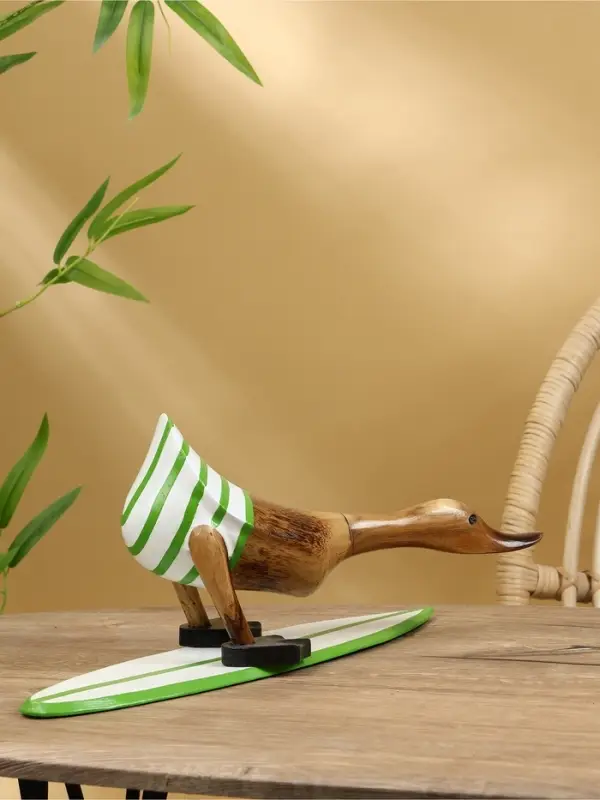 Сувенир &laquo;Утка на сёрфе&raquo;, 31 см, дерево