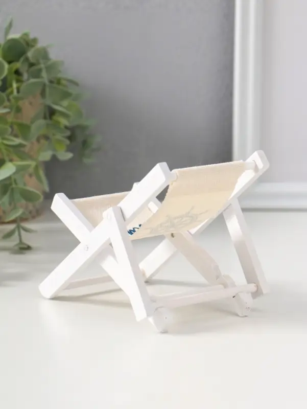 Сувенир дерево "Стул пляжный со штурвалом" 9х1х15,5 см