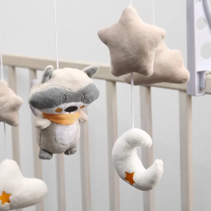 Мобиль музыкальный на кроватку Крошка Я &laquo;Енотик&raquo;, заводной, мягкие игрушки