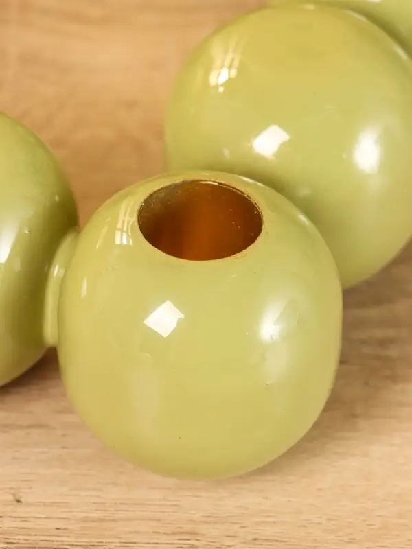 Подсвечник на 4 свечи «Бусы», с 12 сферами, 20.5×20.5×5.5 см, оливковый