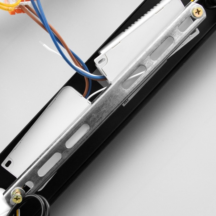 Светильник с ПДУ Светильник с ПДУ "Аксел" LED 120Вт 3000-6000К черный 90х25х18 см