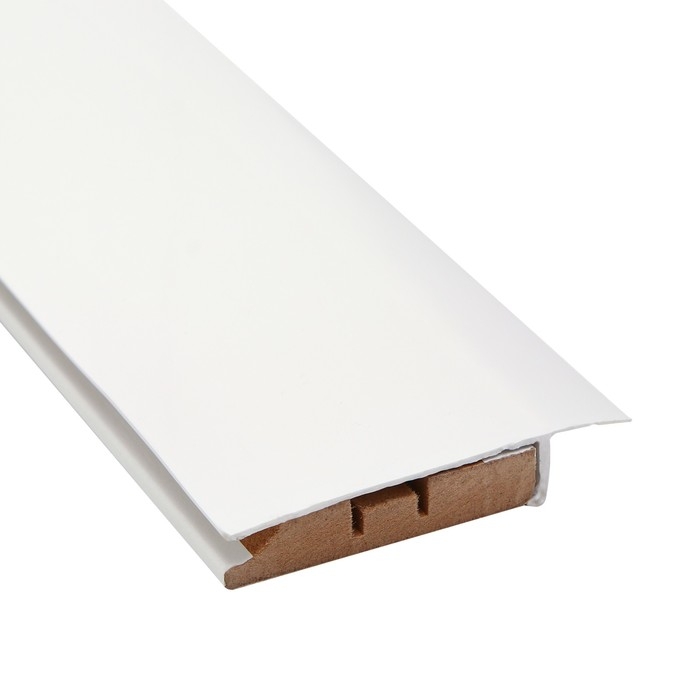 Плинтус скрытый SK 60 мм белый 2,4 м Плинтус скрытый SK 60 мм белый 2,4 м