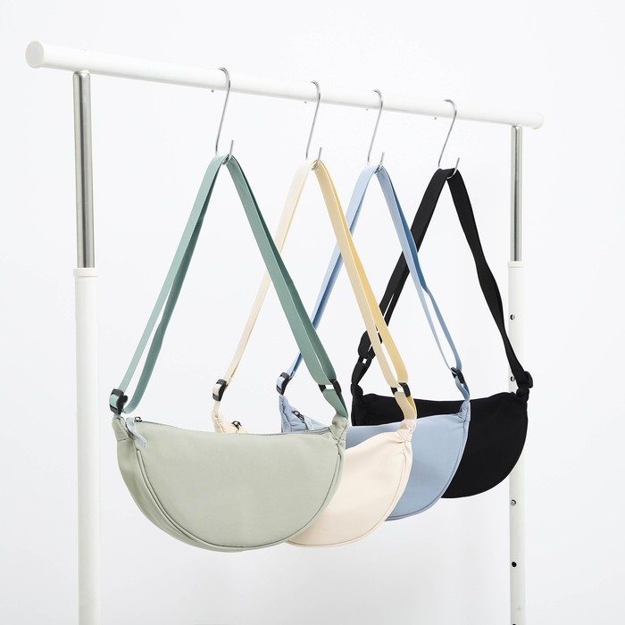 Сумка молодёжная на молнии, цвет чёрный Сумка молодёжная на молнии, цвет чёрный