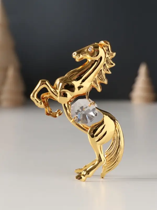 Сувенир Лошадь с 2 прозрачными хрусталиками, 5,5х2х8 см. Сувенир Лошадь с 2 прозрачными хрусталиками, 5,5х2х8 см.