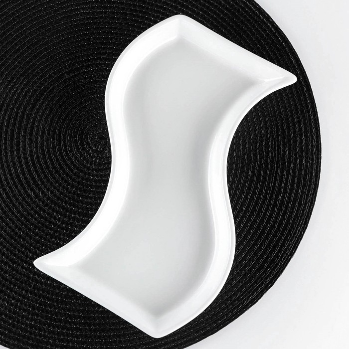 Блюдо фарфоровое Wilmax, 24×11 см, цвет белый Блюдо фарфоровое Wilmax, 24×11 см, цвет белый