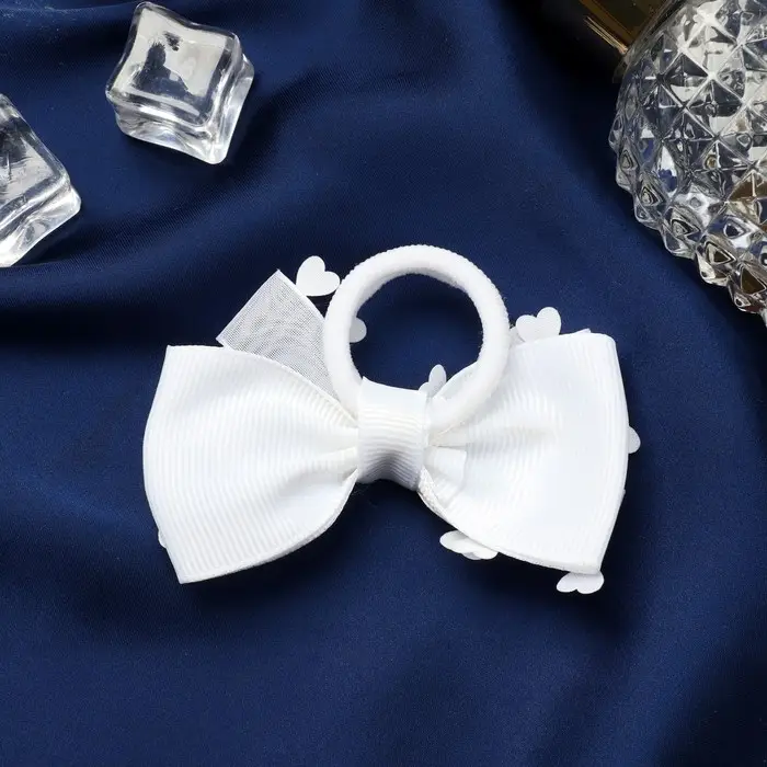 Резинка для волос бант «Школьница», элит сердца, 8×4 см, белая