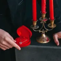 Футляр под набор украшений &laquo;Сердце&raquo;, бархатный, 9&times;8.5 см, красный