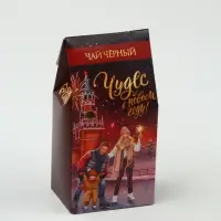 Подарочный набор «Сказочного года»: чай (50 г), конфеты (110 г), печенье брауни (120 г) Подарочный набор «Сказочного года»: чай (50 г), конфеты (110 г), печенье брауни (120 г)