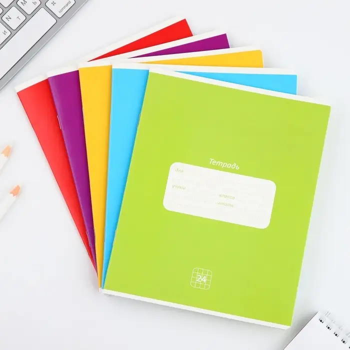 Тетрадь в клетку 24 листа А5, на скрепке &laquo;Классика&raquo;, обложка мелованный картон, 5 видов МИКС