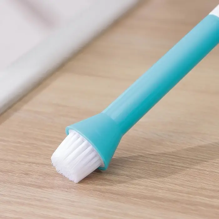 Щётка - насадка на кухонный кран, диаметр отверстия 2,5 см, длина 32 см, длина щётки 2,5 см Щётка - насадка на кухонный кран, диаметр отверстия 2,5 см, длина 32 см, длина щётки 2,5 см