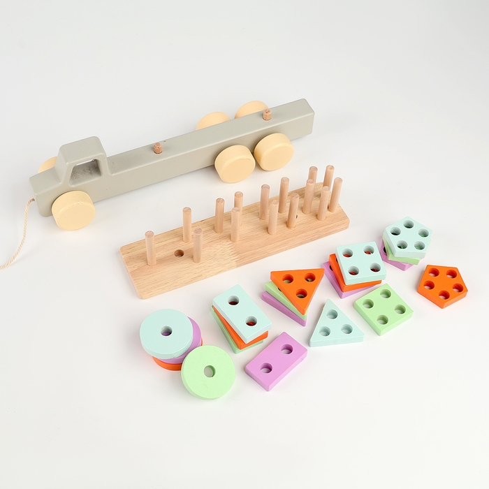 Пирамидка логическая  Пирамидка логическая "Грузовик" 4,3x31x9.5